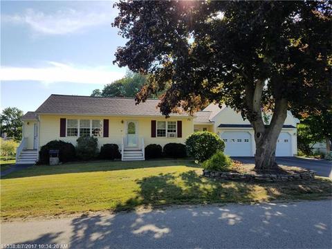 32 Hall Ct