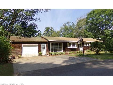 32 Hall Ct