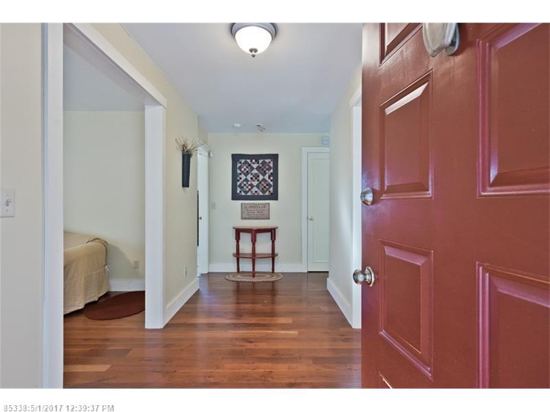 69 Rocky Point Rd