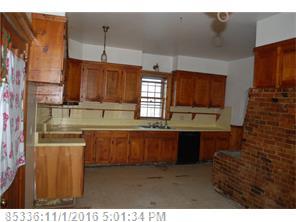 976 Hallowell