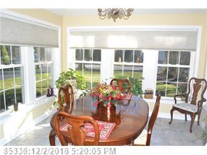 6 Honeysuckle Ln