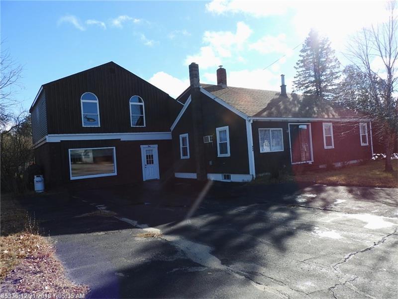 998 Main St