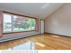 36 Deering Run Dr Portland, ME 04103