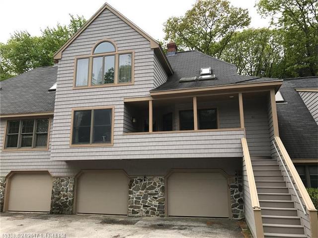 93 Davis St