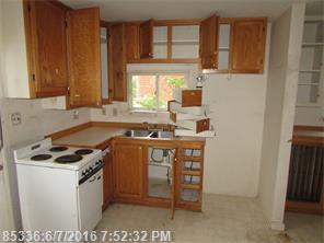 32 Summit Spg Poland, ME 04274