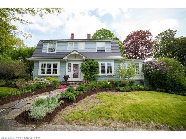 26 Lynn Ave