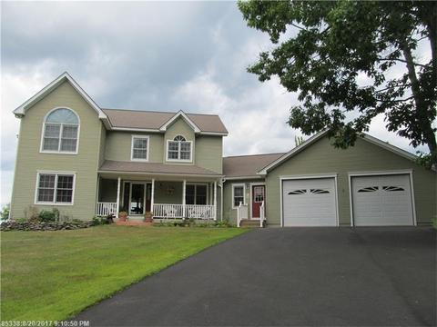 197 Center Dr