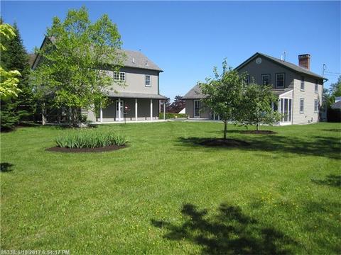 197 Center Dr