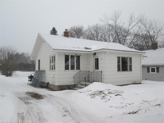906 Main St
