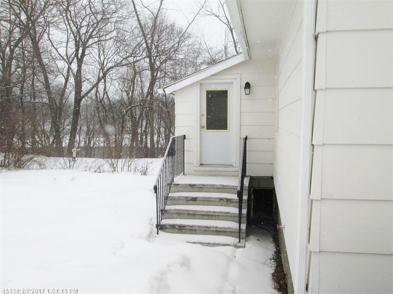 906 Main St