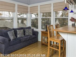 103 Middle Rd