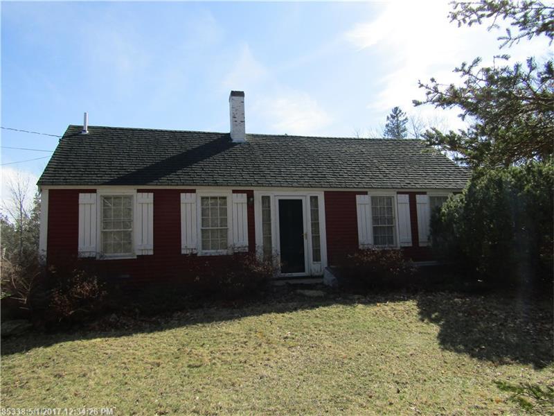 976 Castine Rd