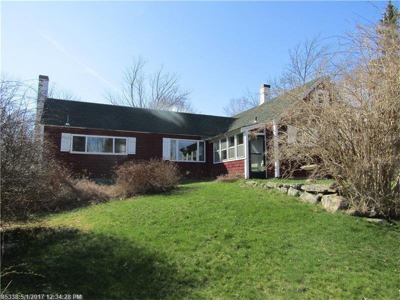 976 Castine Rd