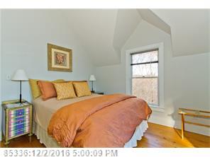 23 High St