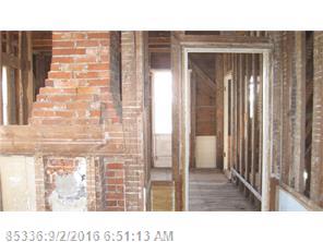 383 Main St