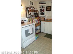 121 Spruce Ln, Farmington ME 04938
