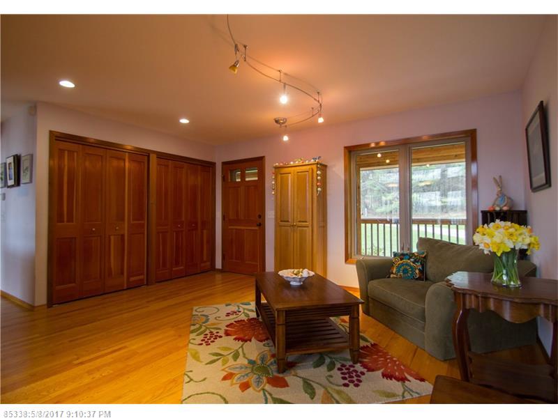 190 Sanborn Rd
