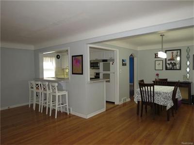 For Sale: 1694 E Melton Birmingham, MI 48009