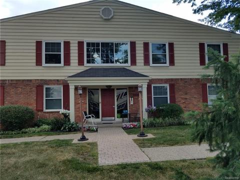 285 Nakota St