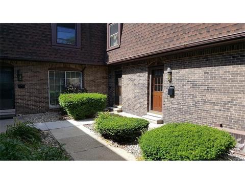 285 Nakota St