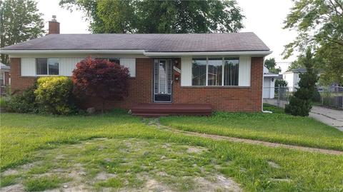 285 Nakota St