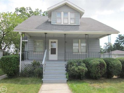 15293 Couzens