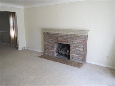 For Sale: 15359 Stricker Eastpointe, MI 48021