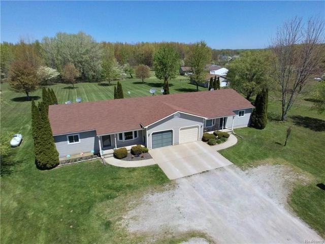 3865 Fargo Rd