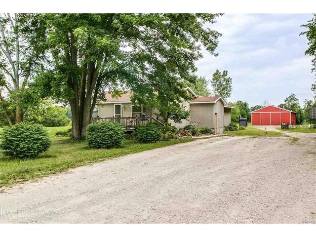 3865 Fargo Rd