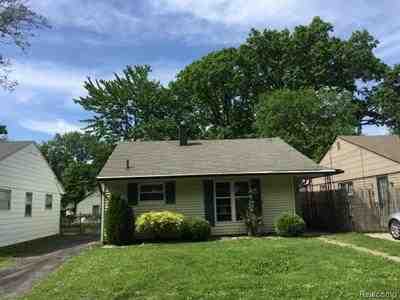 For Sale: 744 W Mapledale Hazel Park, MI 48030