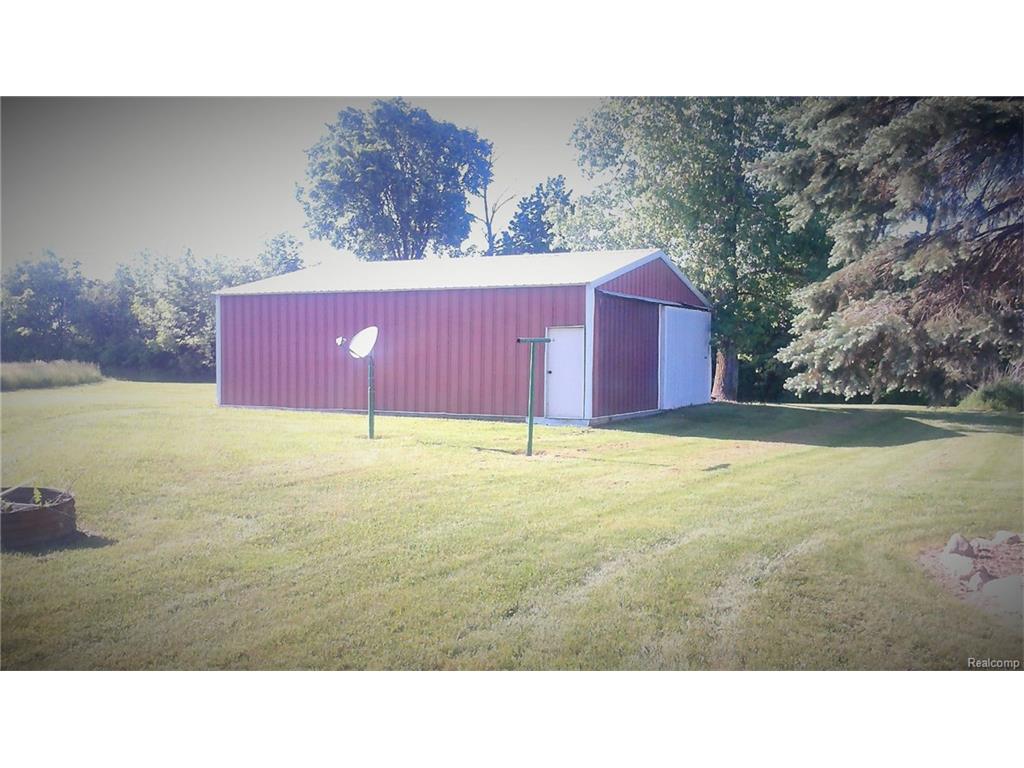 For Sale: 8121 Gibbons Rd Jeddo, MI 48032