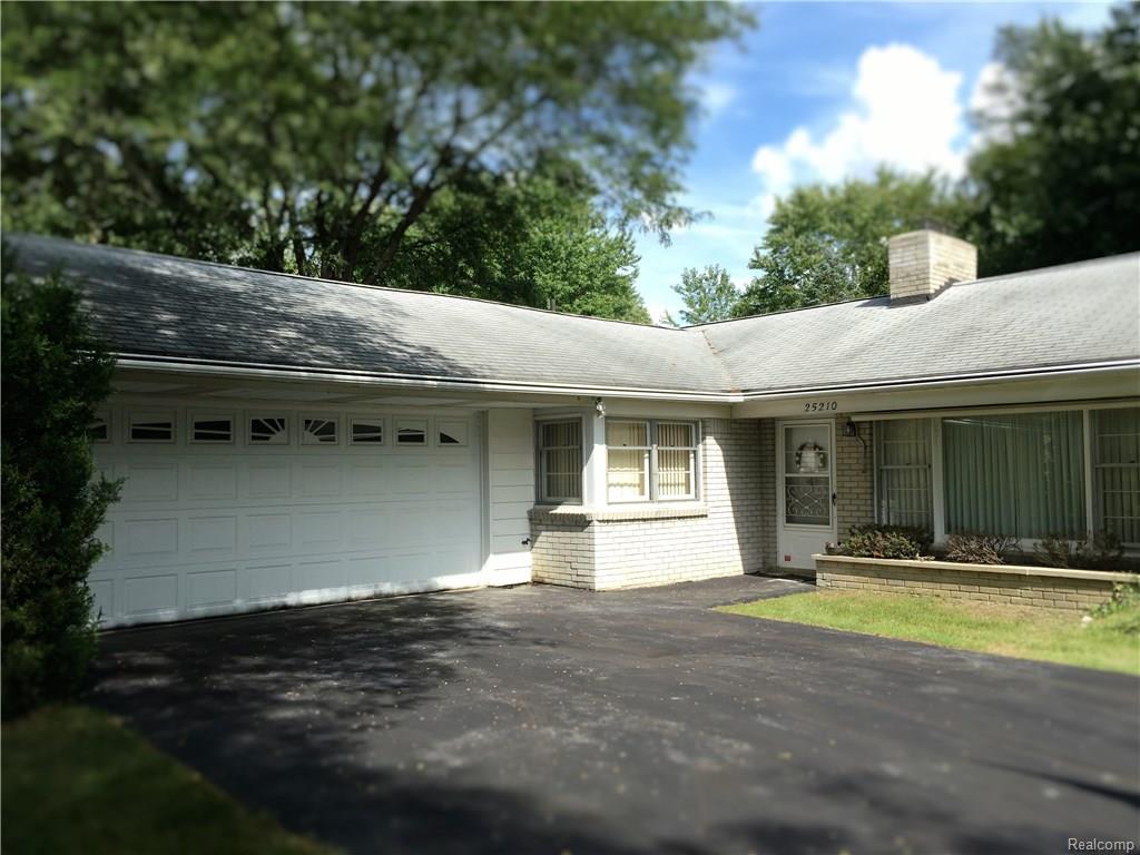 25210 Peekskill