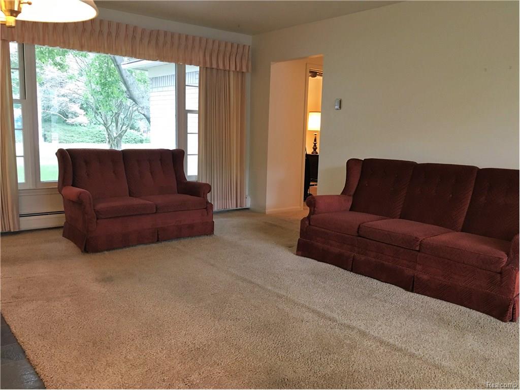 25210 Peekskill