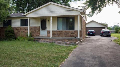 20781 15 Mile