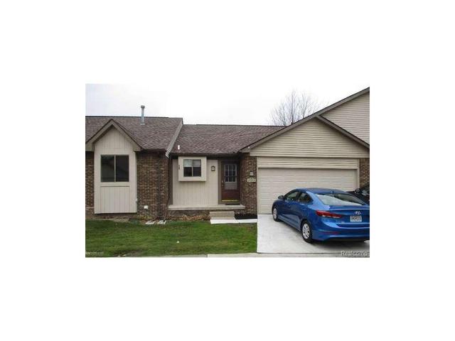 20519 Brandonwood