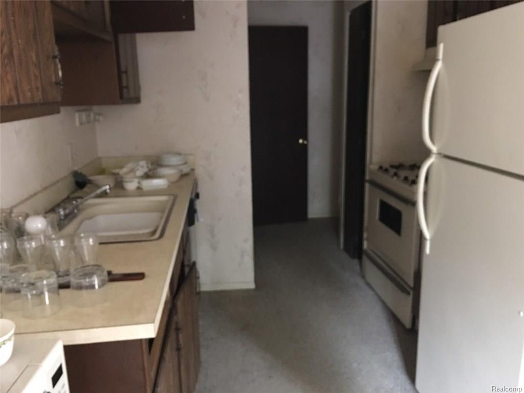 38741 Golfview W