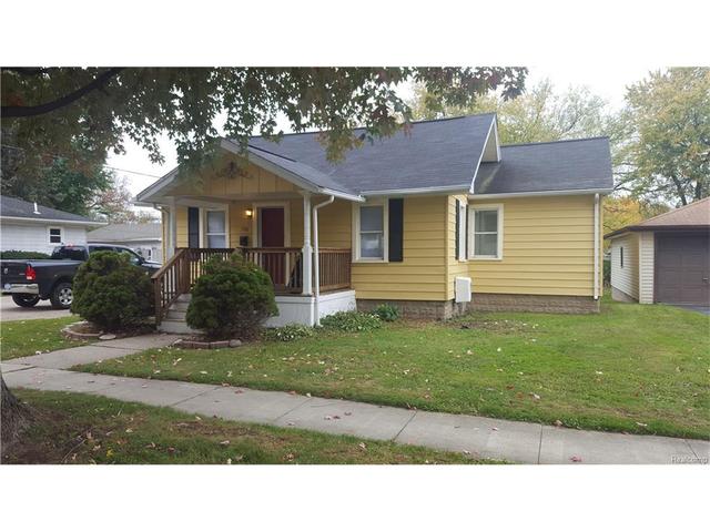 210 N Parker