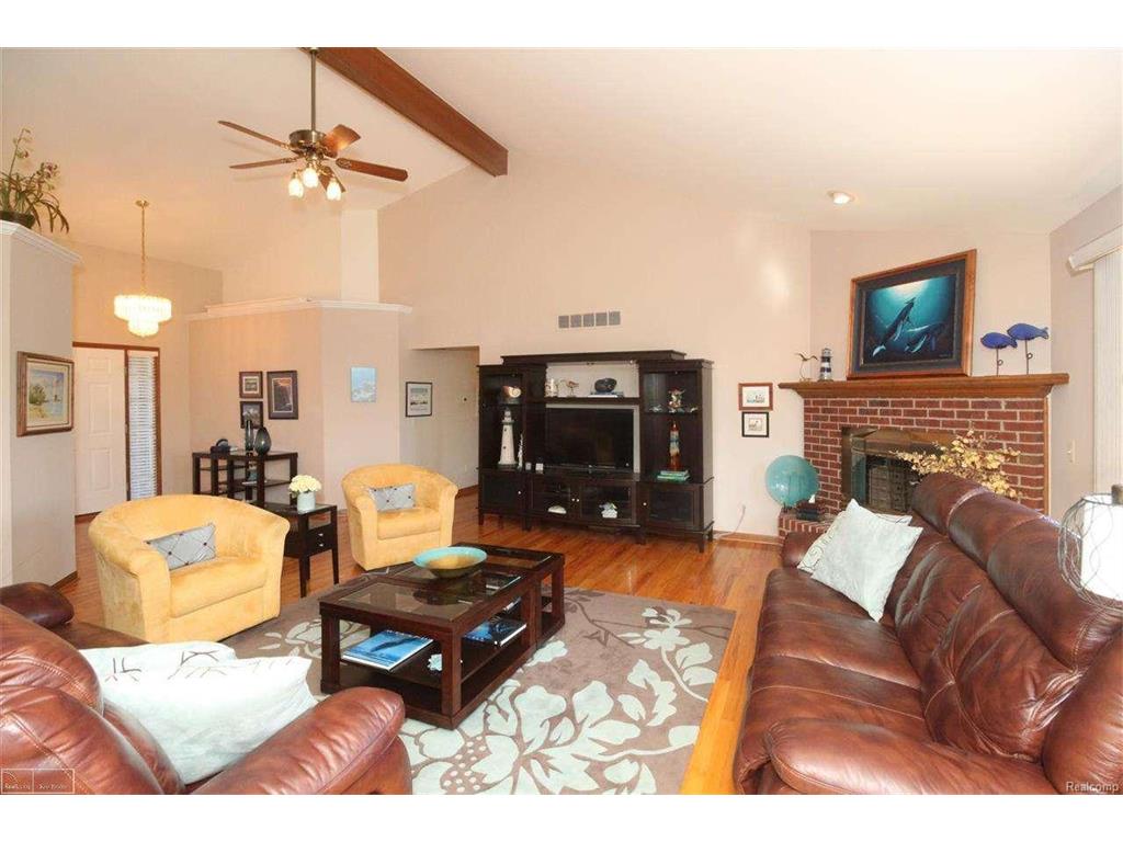 21514 Sabrina Dr