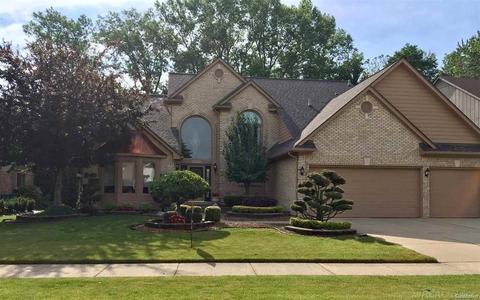 20012 Chesterbrook Dr