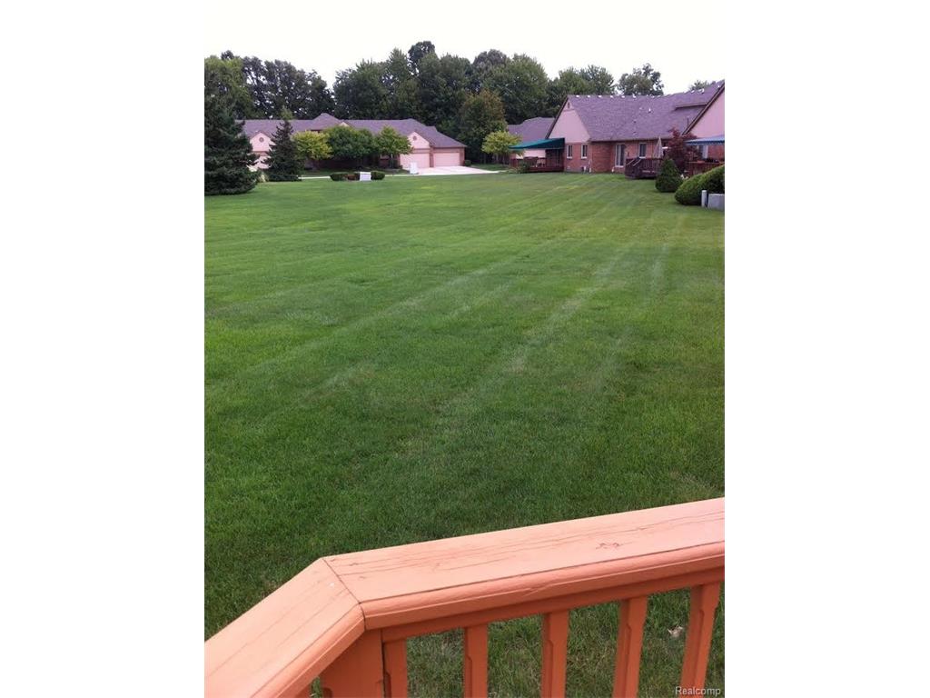 16931 Country Ridge Ct