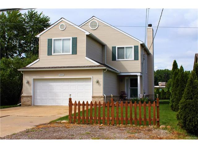 23312 Lakewood