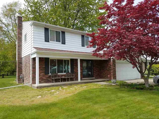 23312 Lakewood