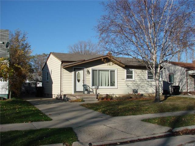 18414 Beechwood