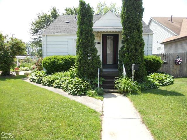 18414 Beechwood