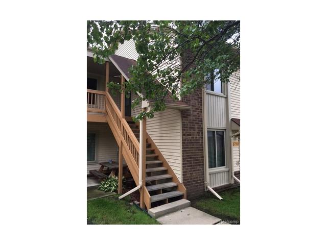 17544 Oakdale