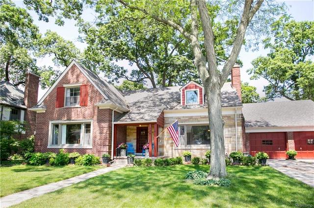 68 Oakdale Blvd