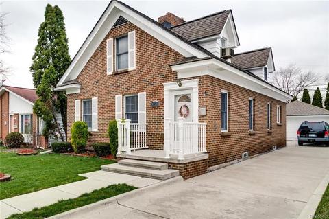 3109 Thomas Ave
