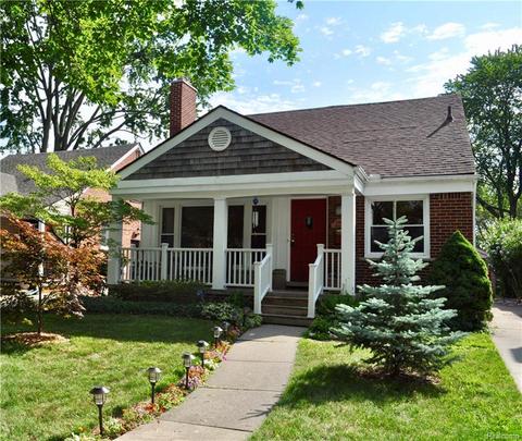 1428 Bird Ave