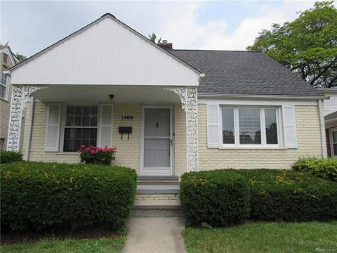 1428 Bird Ave