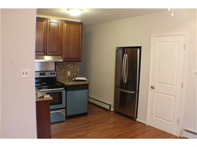 220 W Twelve Mile
